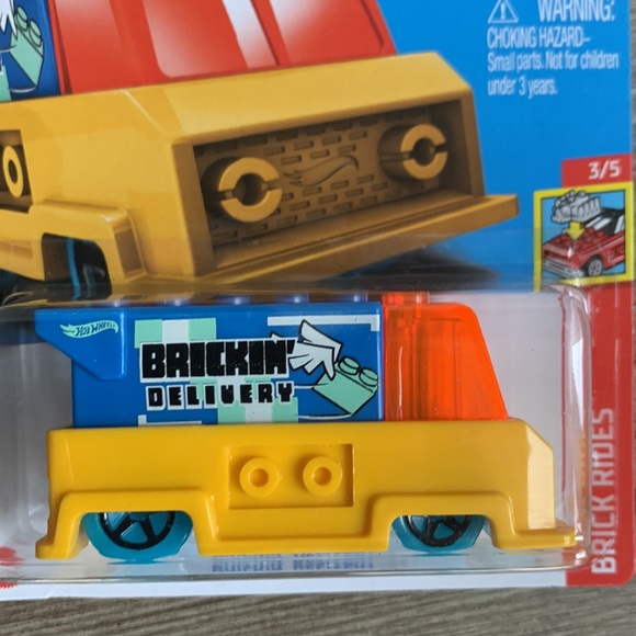 Hot Wheels Truck Brickin Delivery Van Mega Brick Rides Hotwheels New 2023 Model - Picture 2 of 4